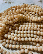 Load image into Gallery viewer, Glass Beads Assortment
